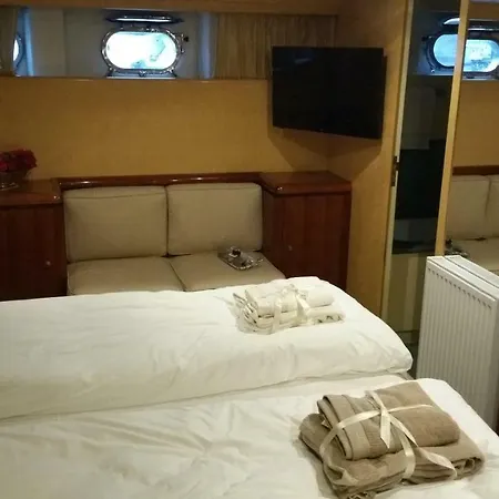 Hotel Christina Onassis Yachthotel