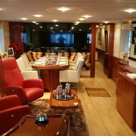 Christina Onassis Yachthotel Hotel 4*