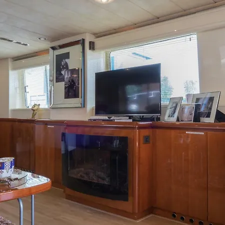 Hotel Christina Onassis Yachthotel