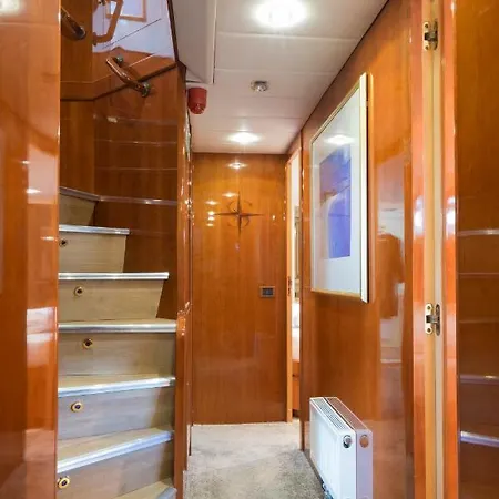 Hotel Christina Onassis Yachthotel