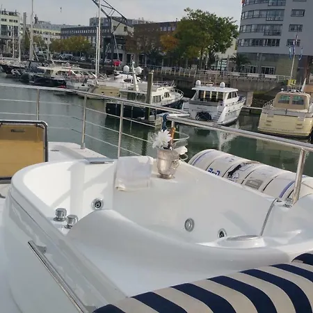 Hotel Christina Onassis Yachthotel Rotterdam